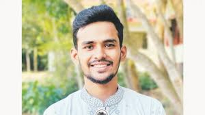 বিমানবন্দরে উপদেষ্টার ব্যাগে গুলির ম্যাগাজিন: ‘ভুলবশত’ রাখা, নিউজ চাপ দিয়ে সরানোর অভিযোগ ‘মিথ্যা’-আস
